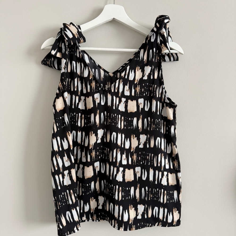 Banana Republic Fast Flippy Two Piece Set Tie Shoulder Top and Skirt Small - Picture 5 of 12